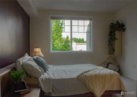 2220 132nd Avenue Se Bellevue WA 98005