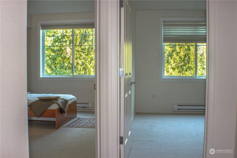 2220 132nd Avenue Se Bellevue WA 98005