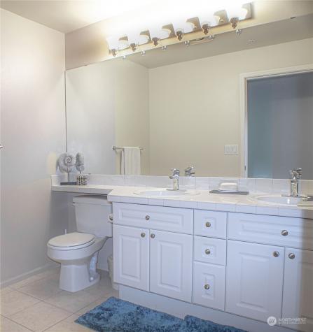 2220 132nd Avenue Se Bellevue WA 98005