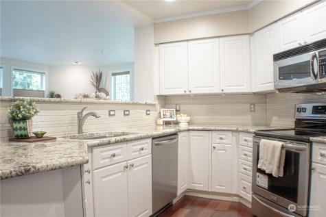 2220 132nd Avenue Se Bellevue WA 98005