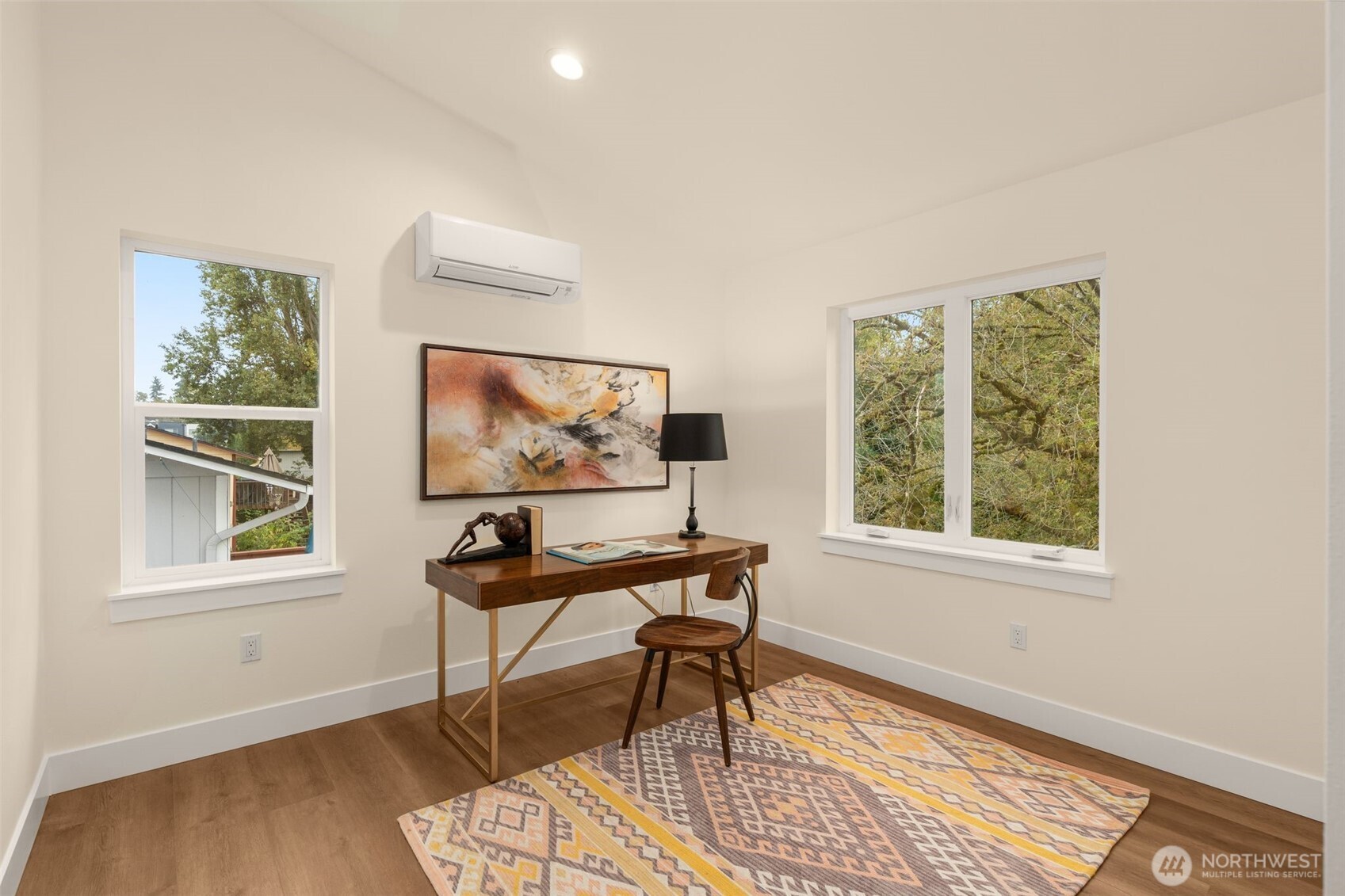 9253 6th Avenue NW Seattle WA 98117