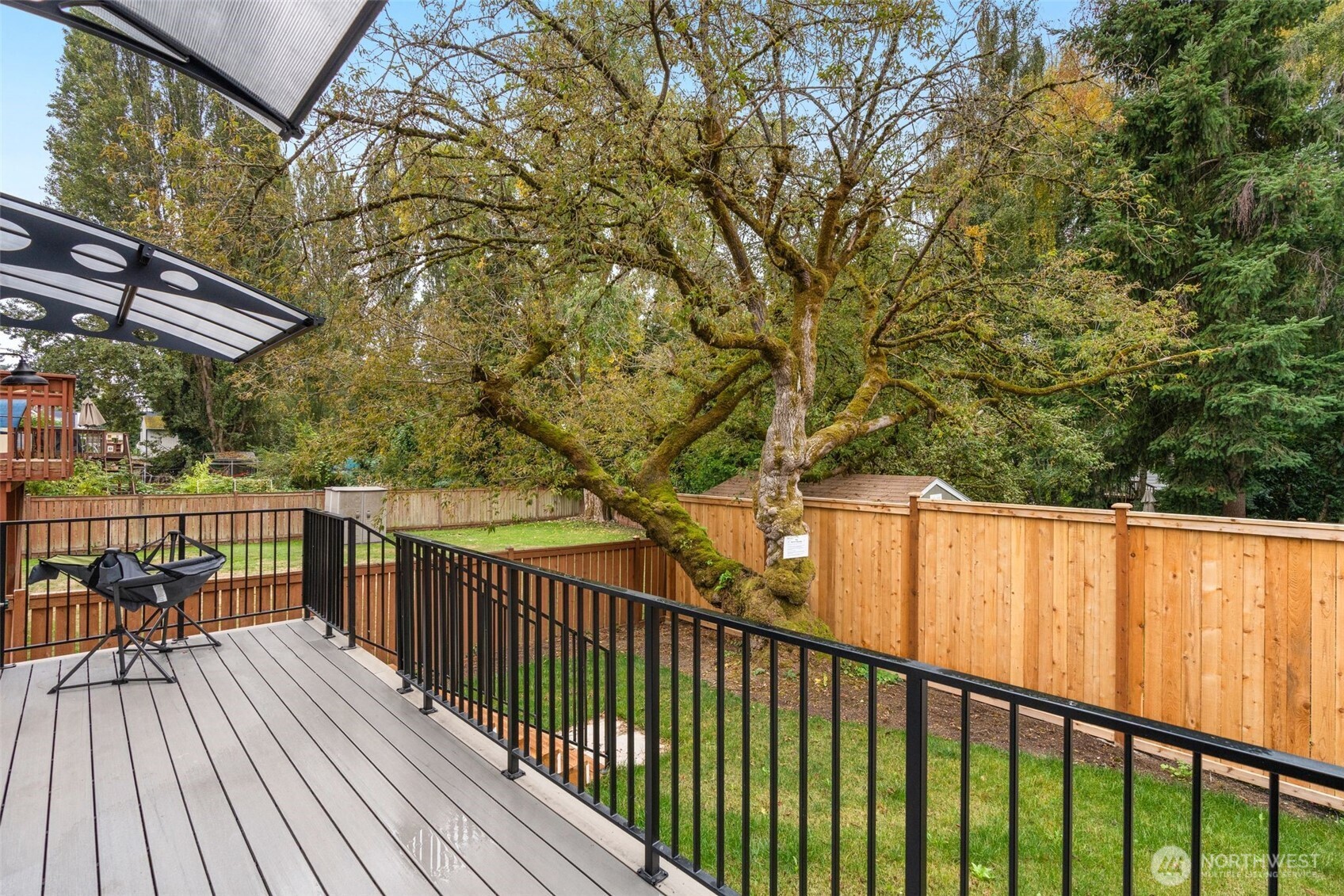 9253 6th Avenue NW Seattle WA 98117