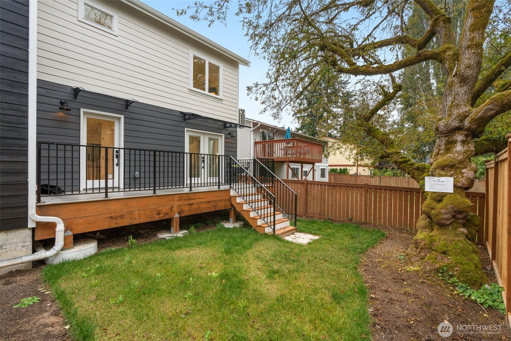 9253 6th Avenue NW Seattle WA 98117