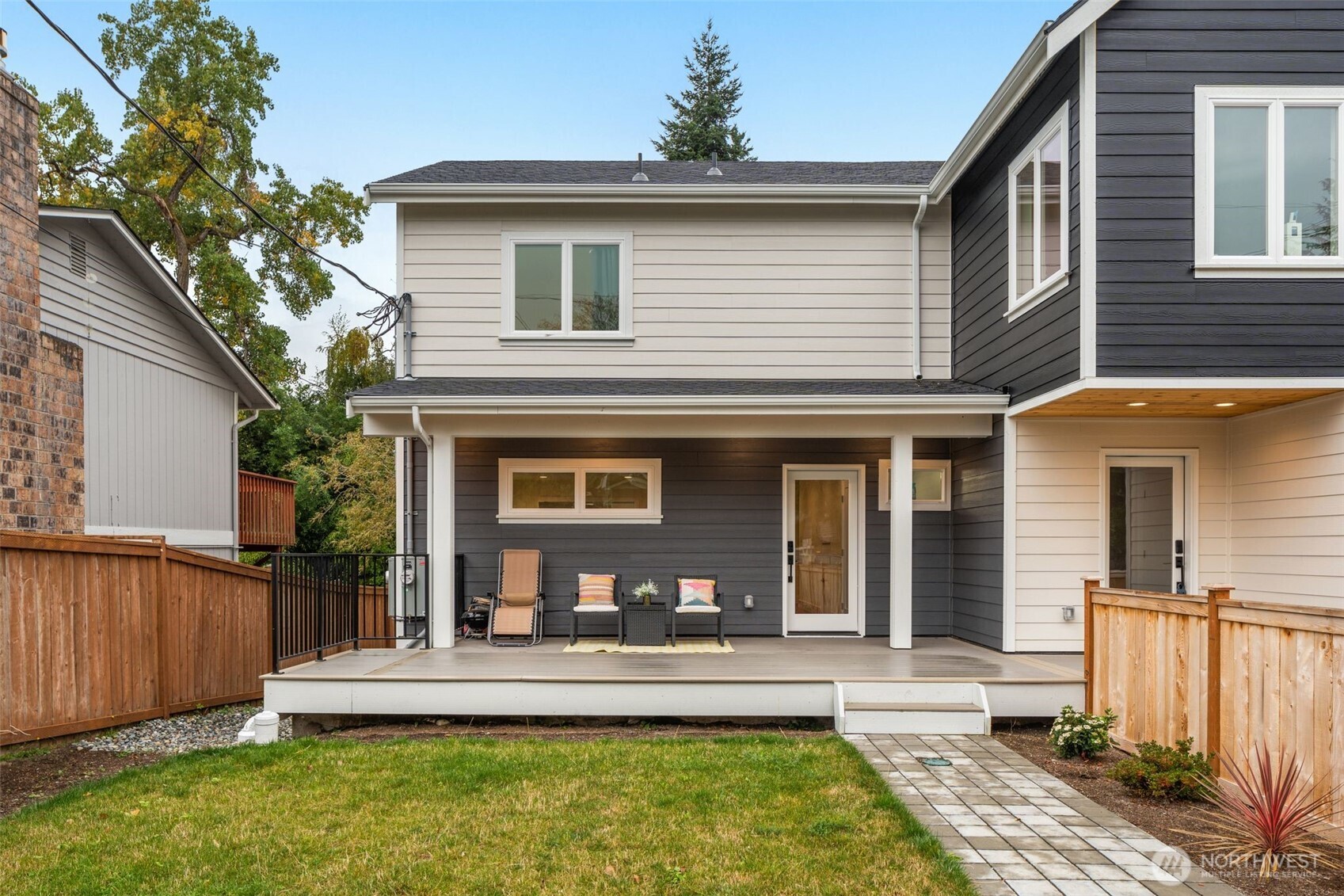 9253 6th Avenue NW Seattle WA 98117