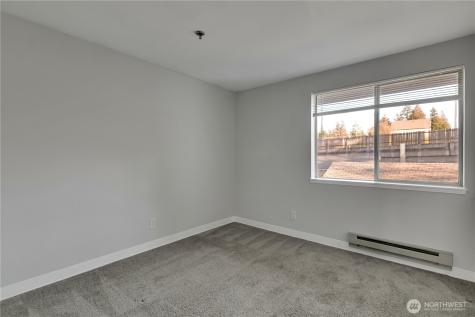 28610 16th Avenue S Federal Way WA 98003