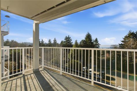 28610 16th Avenue S Federal Way WA 98003