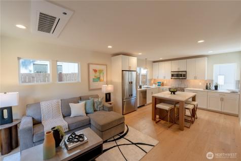 13540 39th Avenue NE Seattle WA 98125