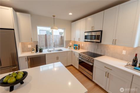 13540 39th Avenue NE Seattle WA 98125