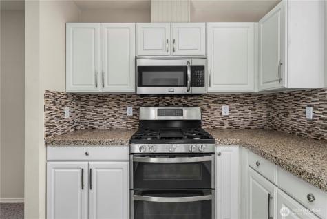 4505 7th Street SE Puyallup WA 98374