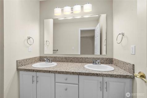 4505 7th Street SE Puyallup WA 98374