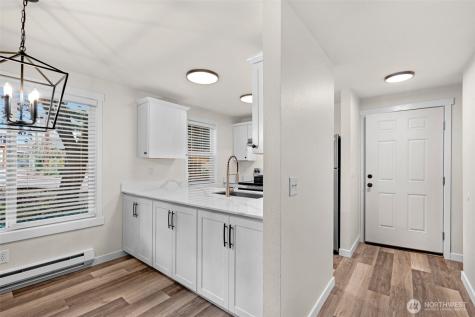 1302 Chestnut Street Everett WA 98201