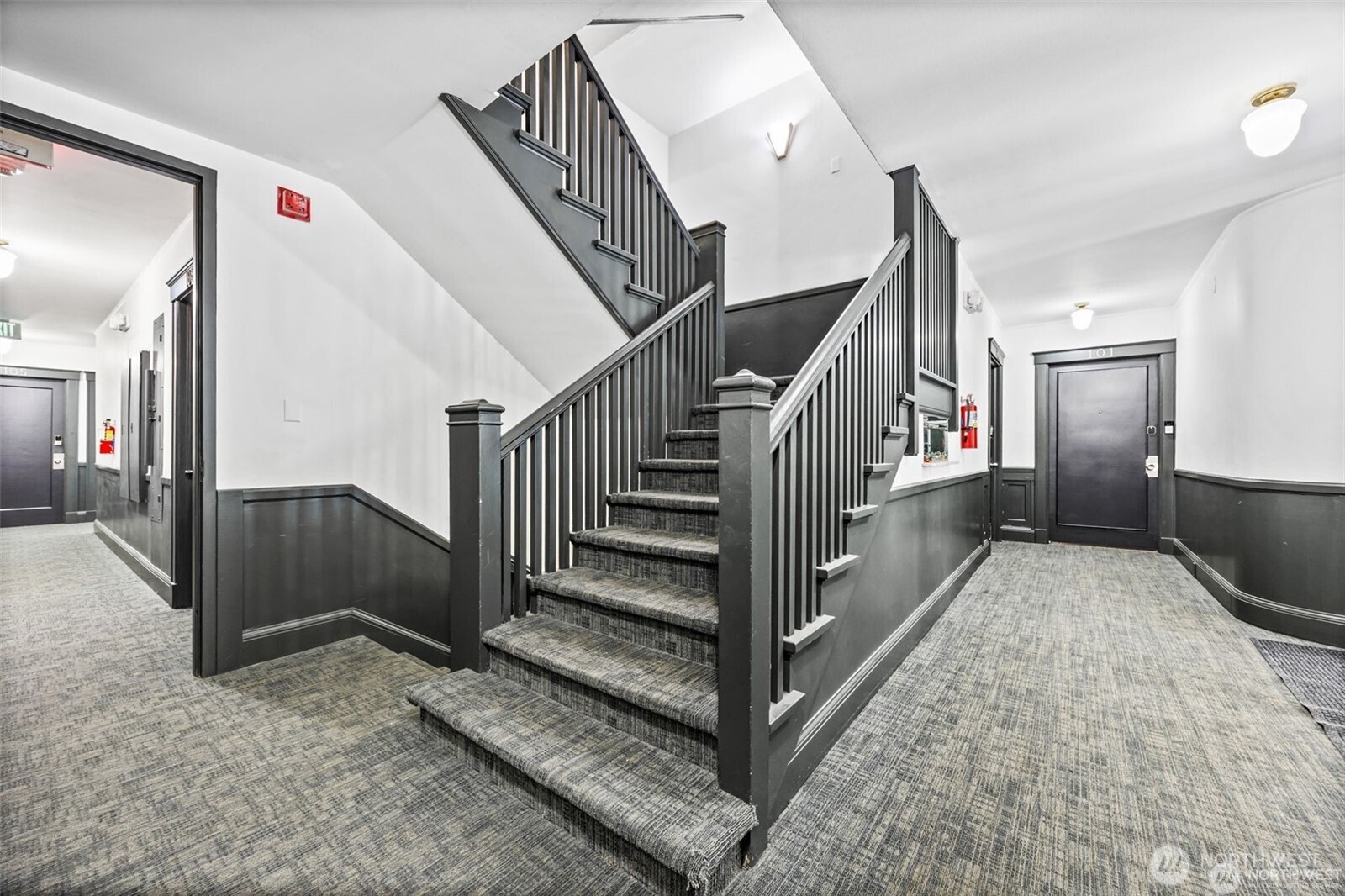2132 5th Avenue Seattle WA 98121