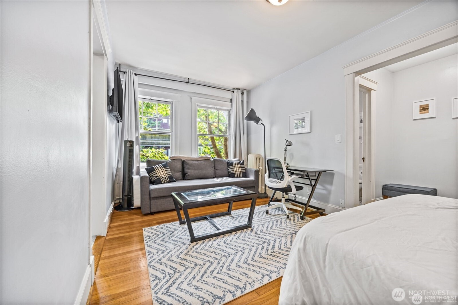 2132 5th Avenue Seattle WA 98121