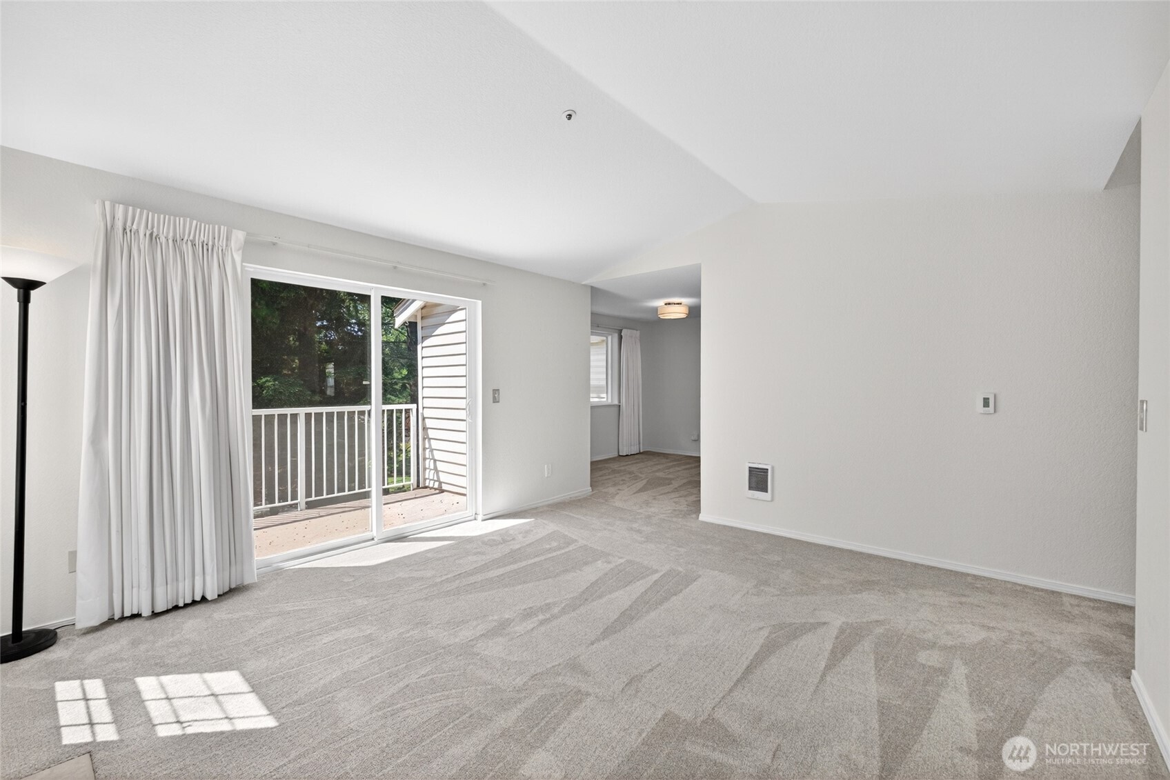 19230 Forest Park Drive NE Lake Forest Park WA 98155