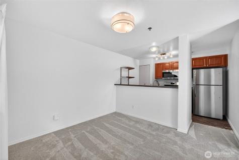 19230 Forest Park Drive NE Lake Forest Park WA 98155