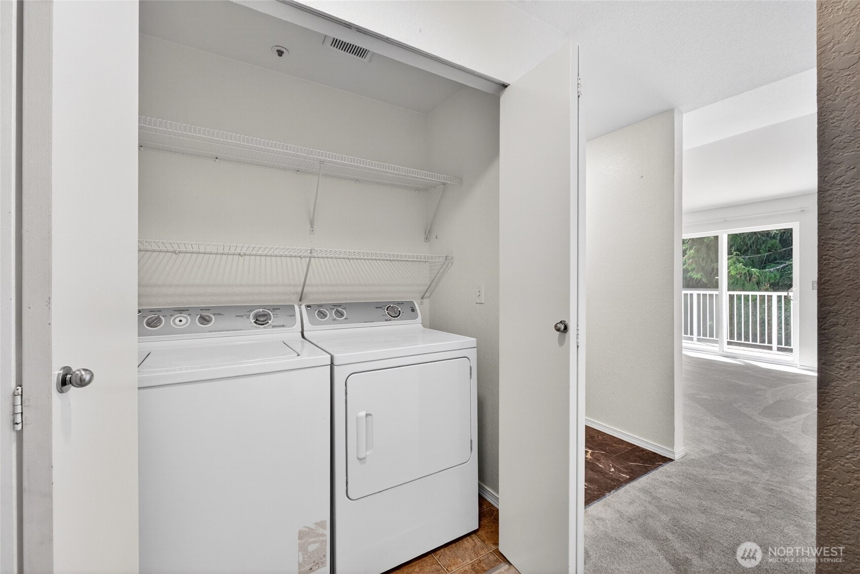 19230 Forest Park Drive NE Lake Forest Park WA 98155