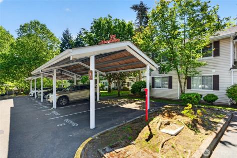 19230 Forest Park Drive NE Lake Forest Park WA 98155