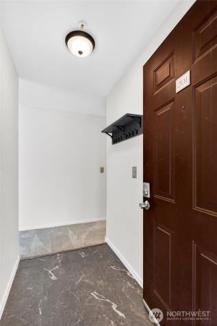 19230 Forest Park Drive NE Lake Forest Park WA 98155