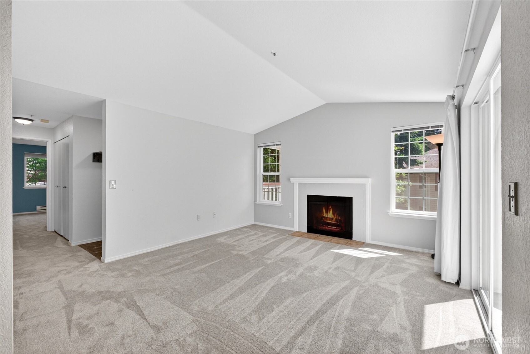 19230 Forest Park Drive NE Lake Forest Park WA 98155