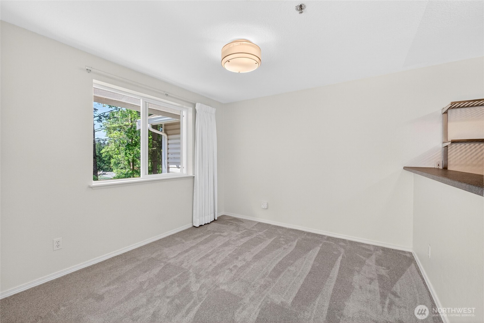 19230 Forest Park Drive NE Lake Forest Park WA 98155