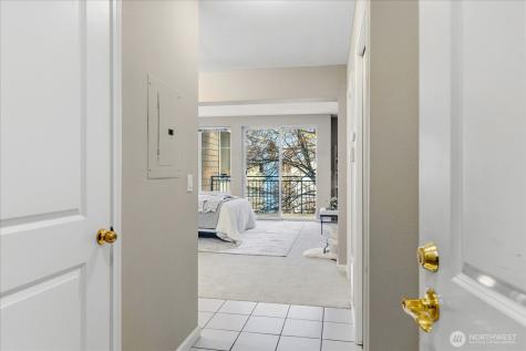 1525 NW 57th Street Seattle WA 98107