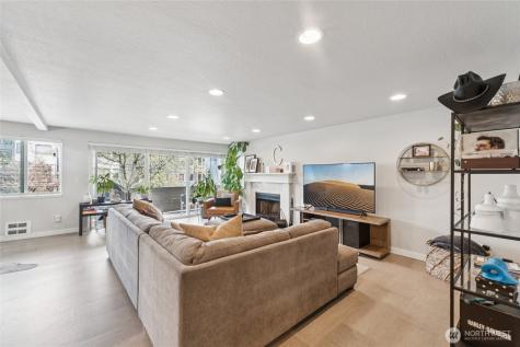 312 4th Avenue Kirkland WA 98033