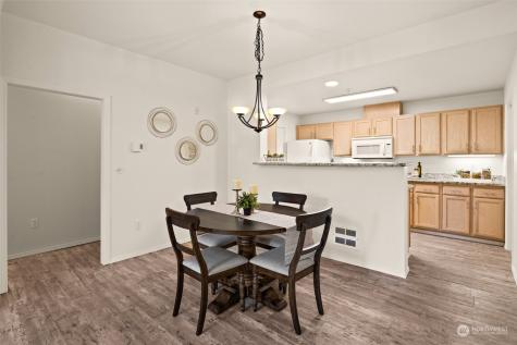 22553 SE 37th Terrace Issaquah WA 98029