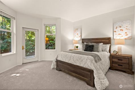 22553 SE 37th Terrace Issaquah WA 98029