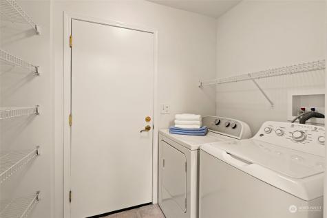 22553 SE 37th Terrace Issaquah WA 98029