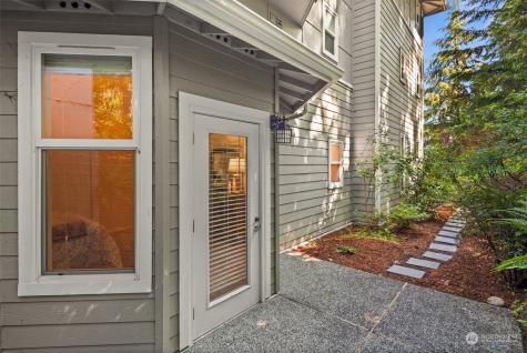 22553 SE 37th Terrace Issaquah WA 98029