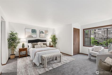 13730 15th Avenue NE Seattle WA 98125