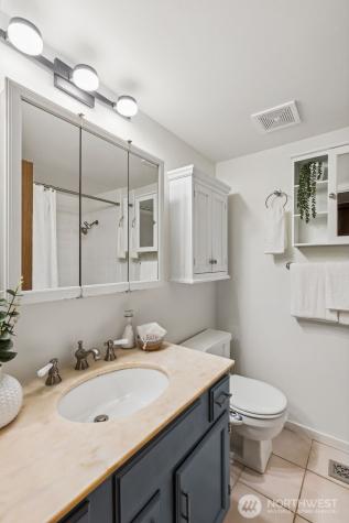 13730 15th Avenue NE Seattle WA 98125