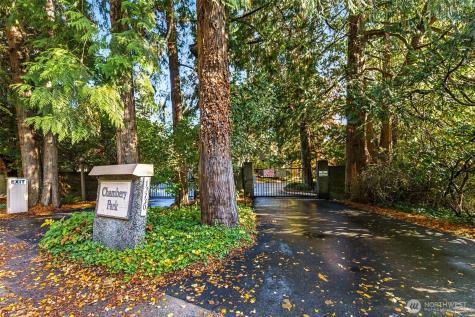 13730 15th Avenue NE Seattle WA 98125