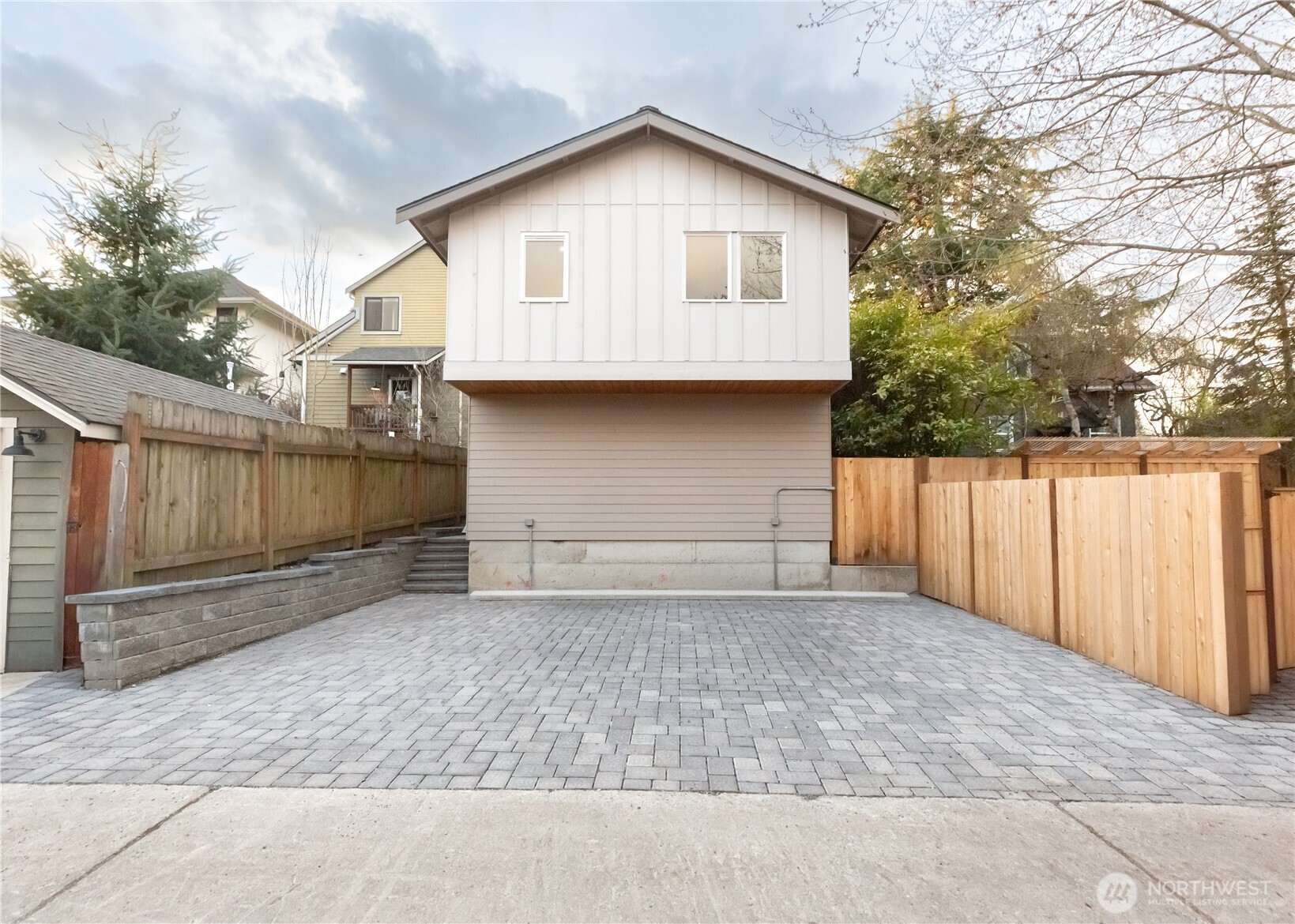 1530 25th Avenue Seattle WA 98122