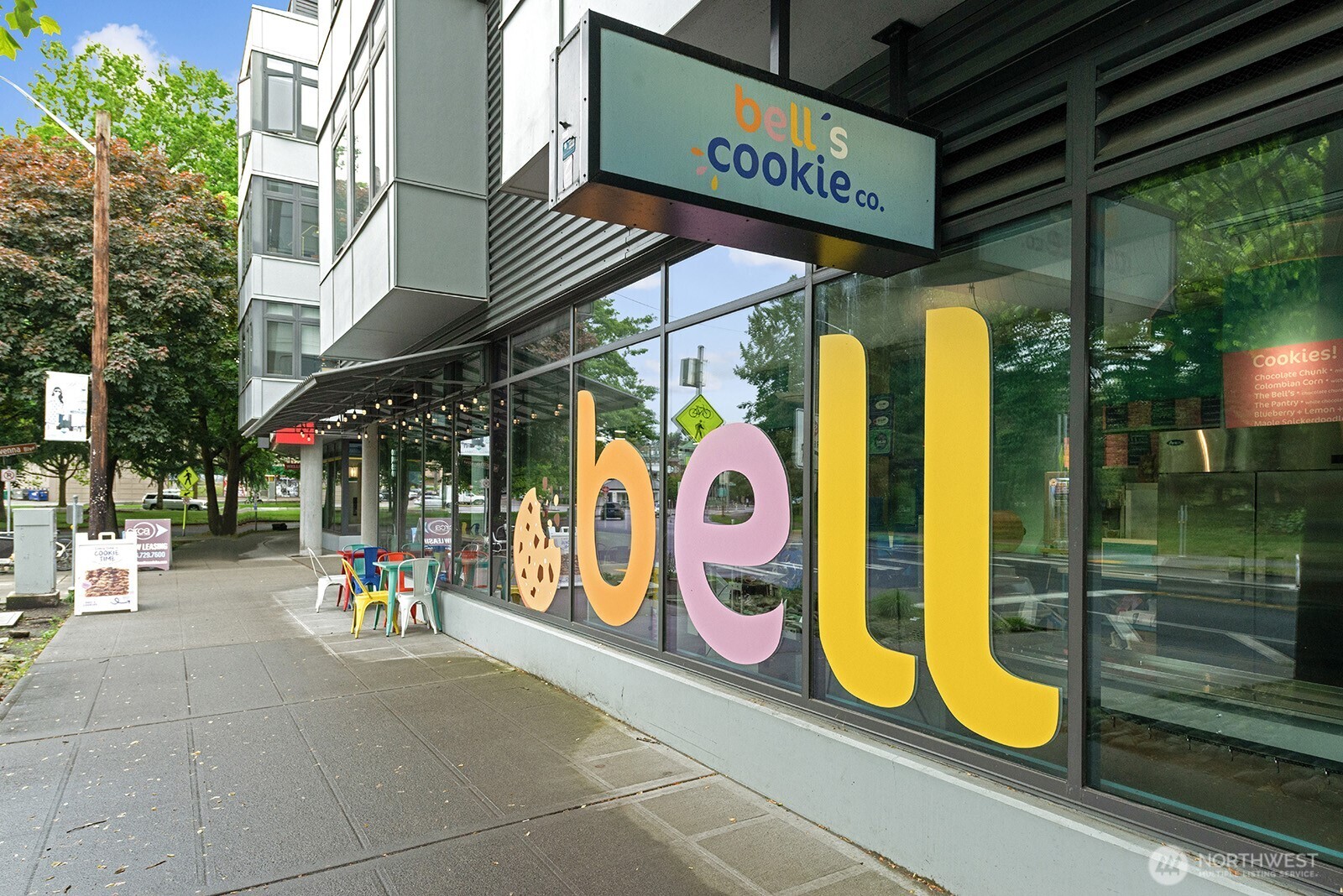 6557 4th Avenue NE Seattle WA 98115