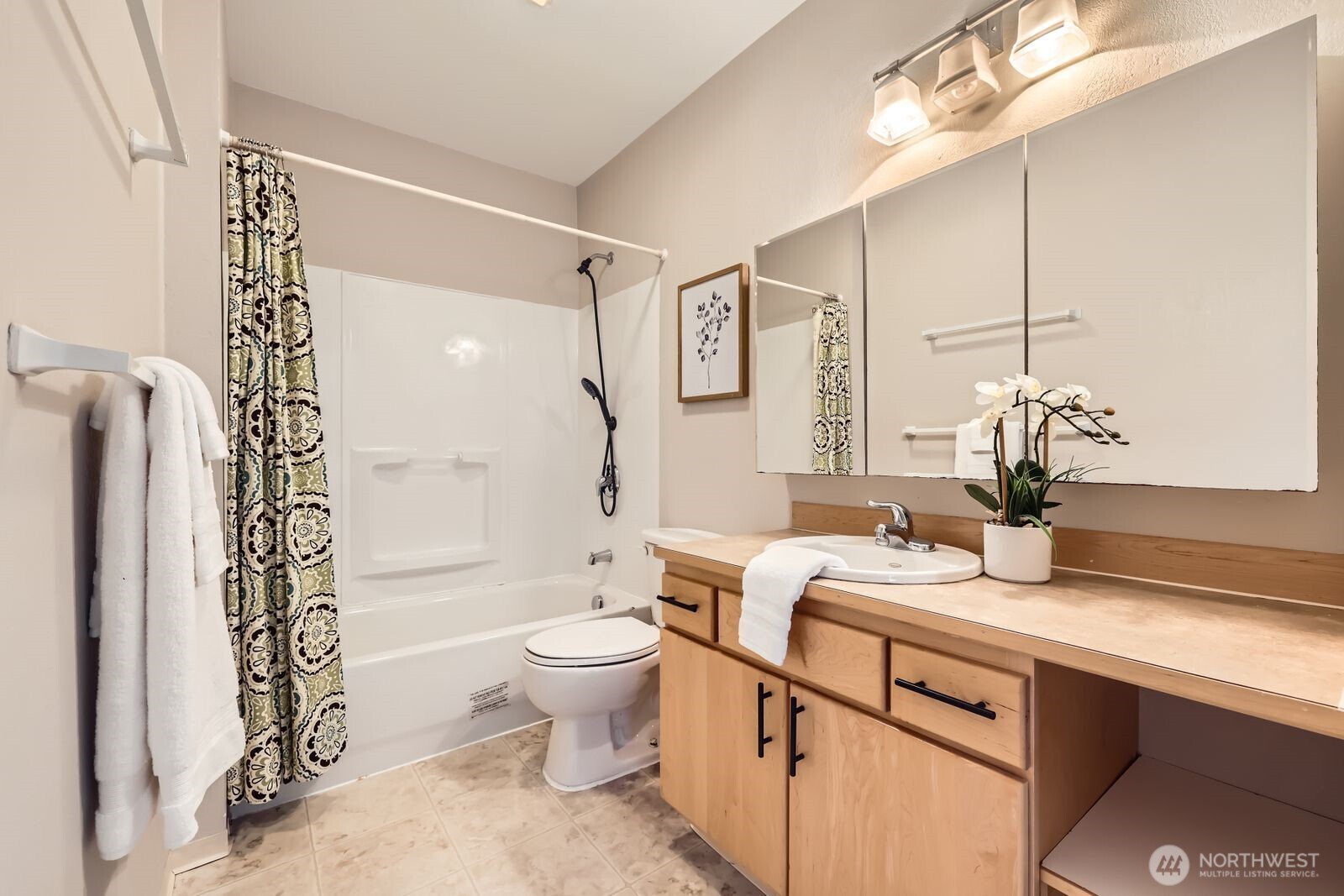 20301 19th Avenue NE Shoreline WA 98155