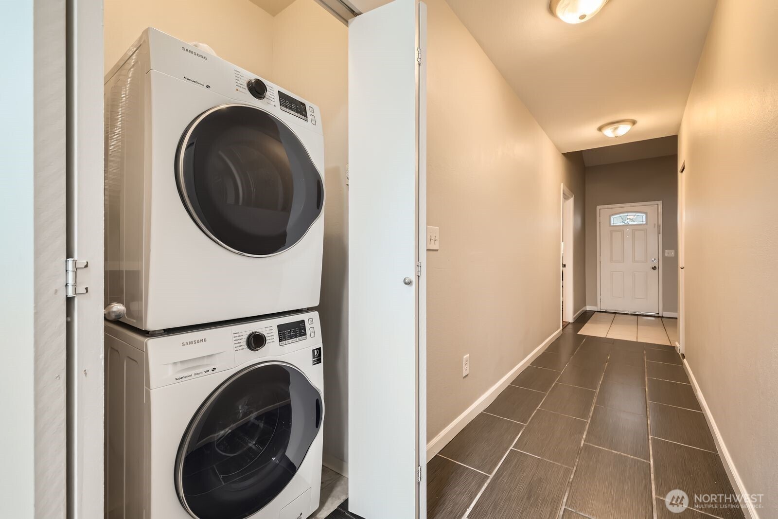 20301 19th Avenue NE Shoreline WA 98155