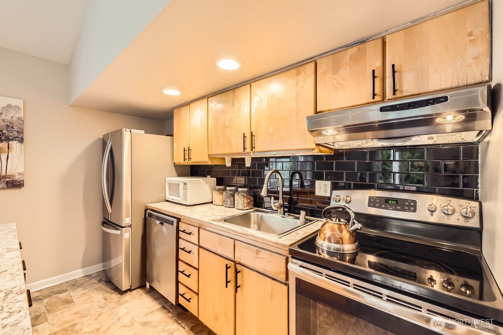 20301 19th Avenue NE Shoreline WA 98155