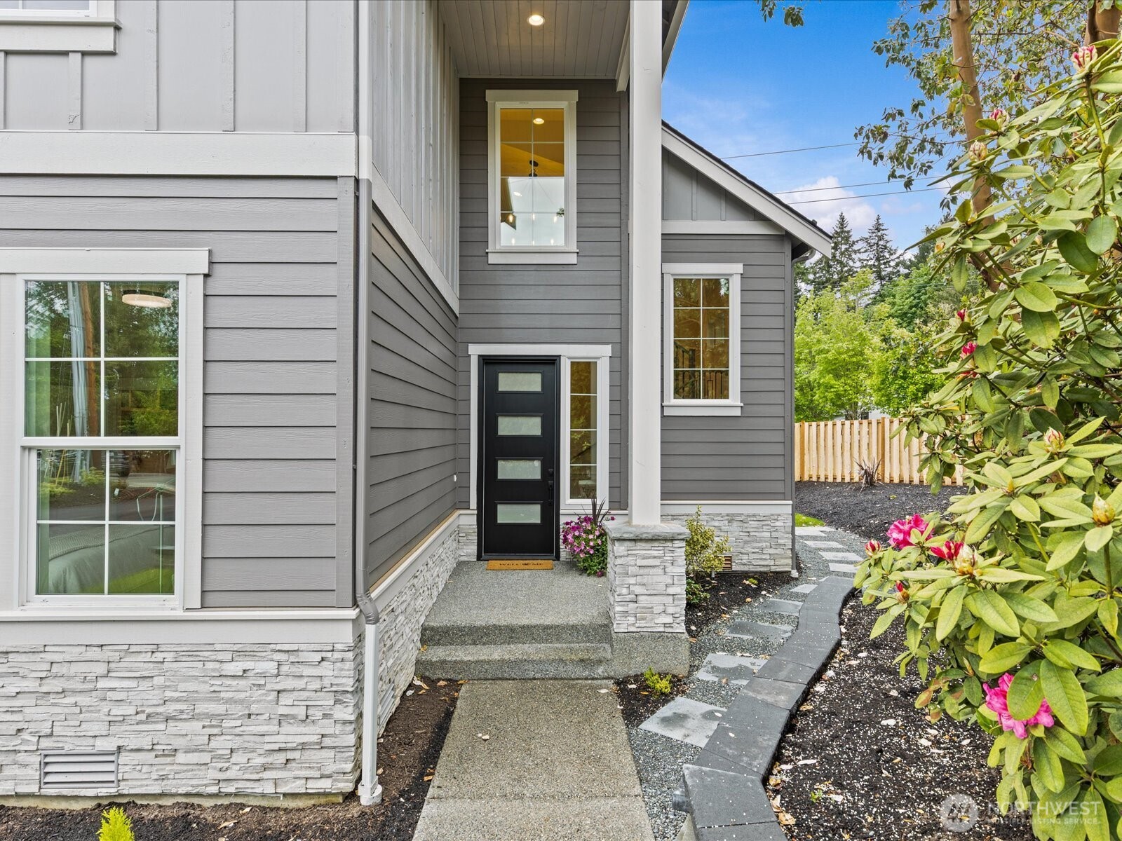 9207 NE 175th Street Bothell WA 98011