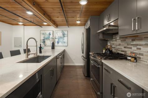 3298 NE 65th Street Seattle WA 98115
