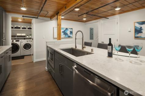 3298 NE 65th Street Seattle WA 98115