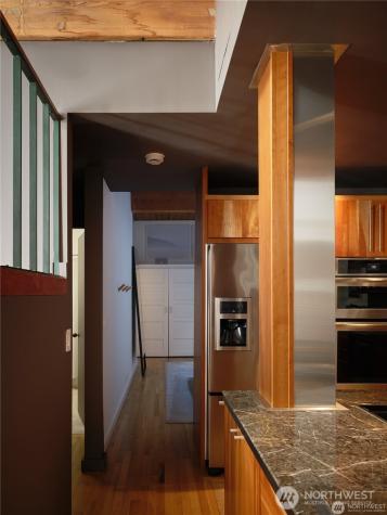 611 Post Avenue Seattle WA 98104