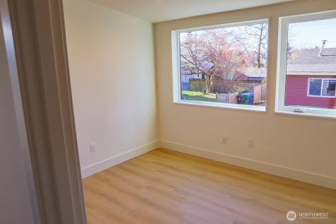 4217 S Findlay Street Seattle WA 98118