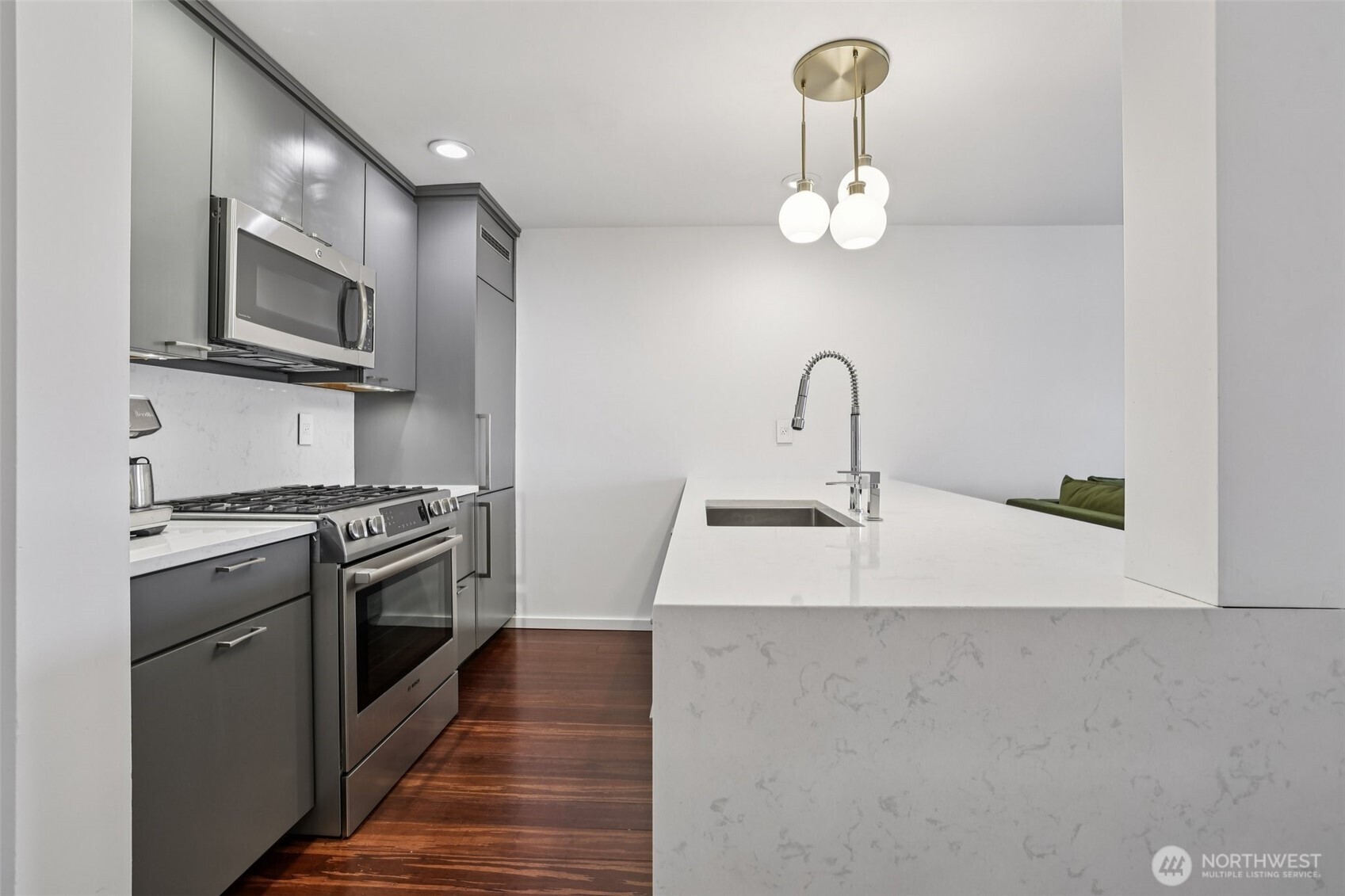 520 2nd Avenue W Seattle WA 98119