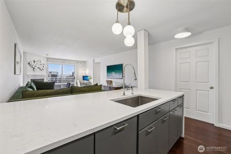 520 2nd Avenue W Seattle WA 98119