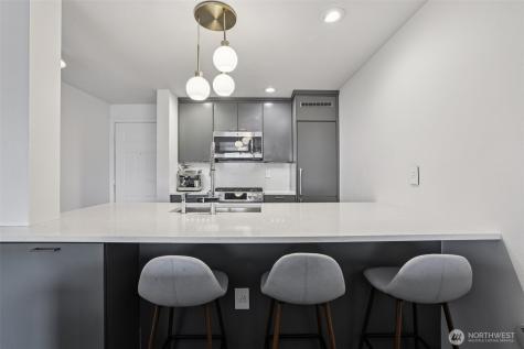 520 2nd Avenue W Seattle WA 98119