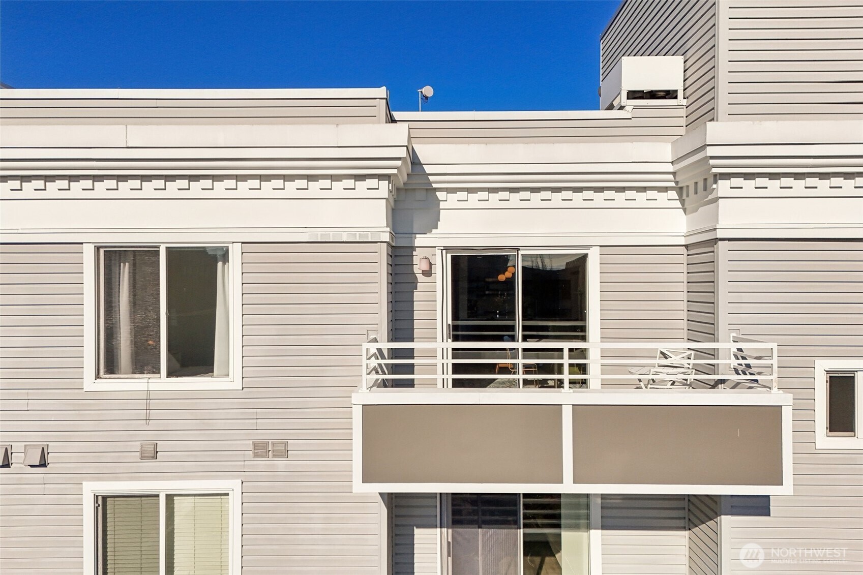 520 2nd Avenue W Seattle WA 98119