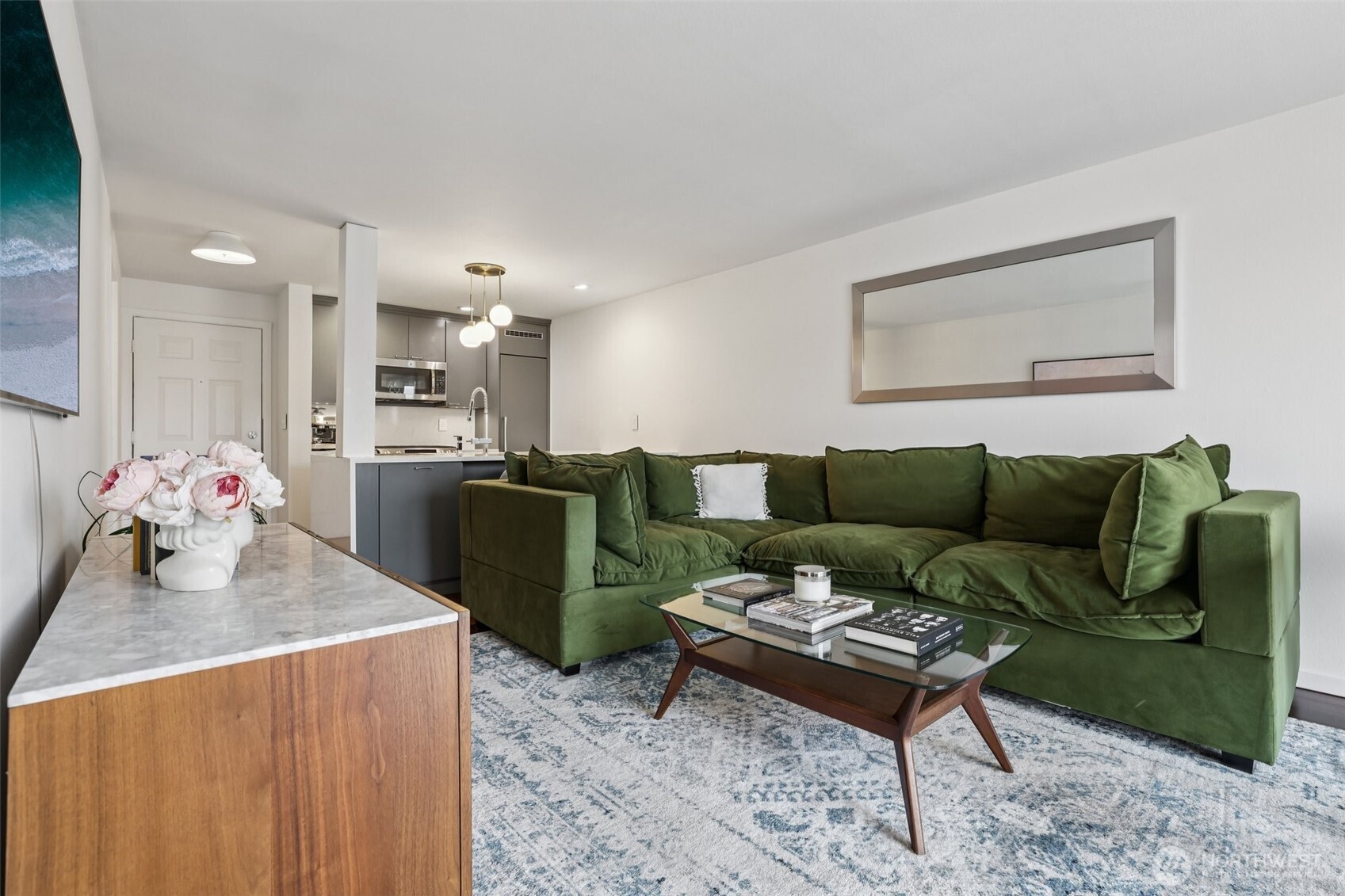 520 2nd Avenue W Seattle WA 98119
