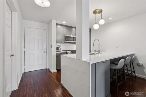 520 2nd Avenue W Seattle WA 98119