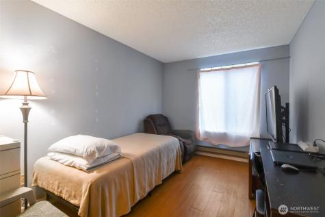 10501 8th Avenue NE Seattle WA 98125